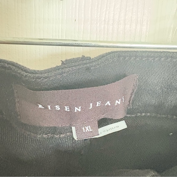 Risen Margo Rhinestone Embellished Mid Rise Crop Straight Jeans Chain Detail 1XL - Picture 6 of 10